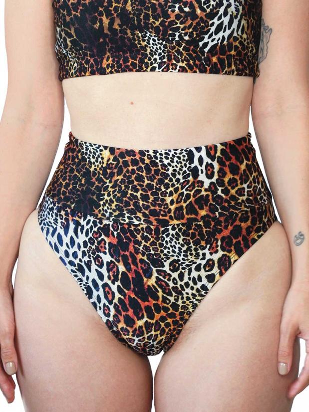 Juicee Peach Cheeksters - Brown Leopard