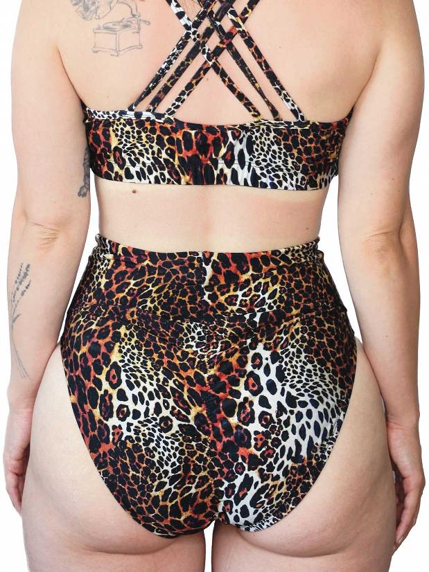 Juicee Peach Cheeksters - Brown Leopard